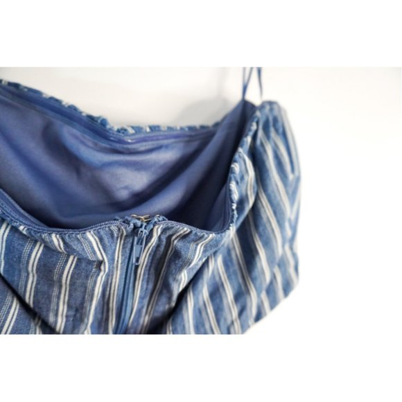 Fashion Nova Denim Skirt Set - Picture 5 of 16